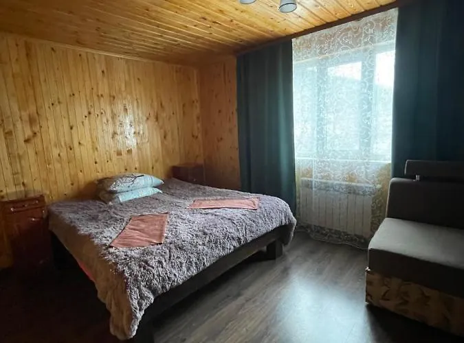 роздоріжжя Konukevi *
