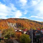 Guest house роздоріжжя *